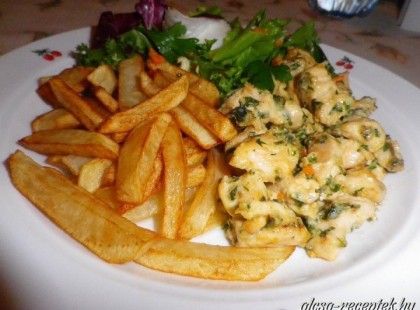 SAJTOS PETREZSELYMES CSIRKEMELL RECEPT