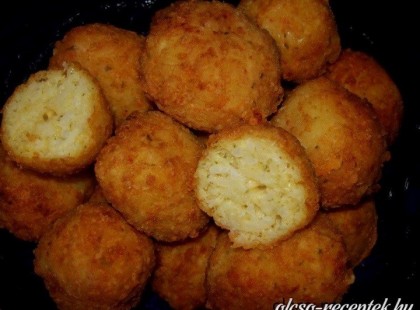 Sajtos sült rizsgolyók recept