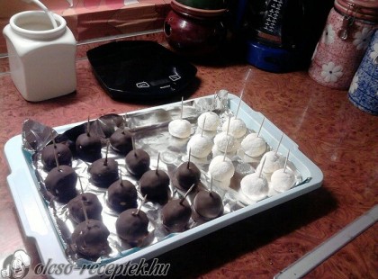 Túrógolyó recept sütés nélkül