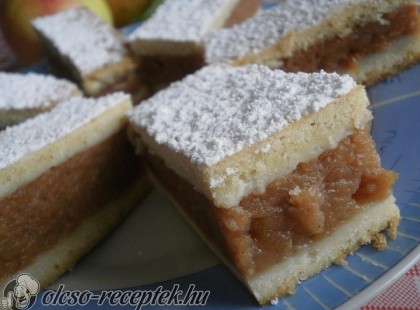 A nagyika almás pitéje... omlik a szádban