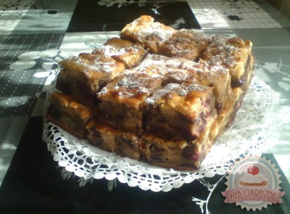 Almás-meggyes bögrés recept