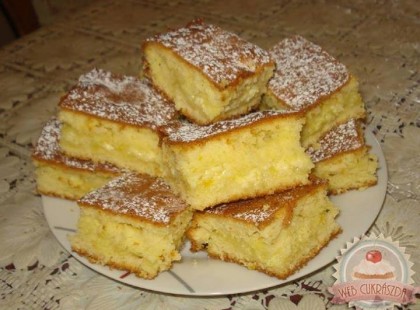 KAVART TÚRÓS RECEPT• Túró helyett reszelt almával is el lehet készíteni. Egyszerű és gyors, nagyon finom süti!