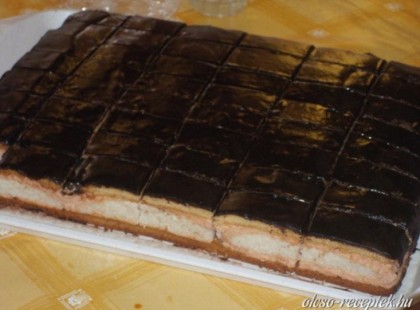 BABAPISKÓTÁS PUNCSOS SZELET RECEPT