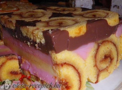 Pudingos piskótatekercs recept