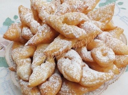 Csöröge fánk egyszerűen