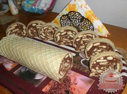 Kekszszalámi kicsit másként elegánsabb külsővel...