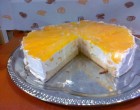 Gyümölcsös joghurtos torta