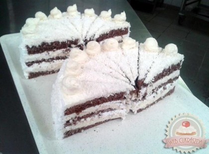 Vaníliás-kókuszos torta