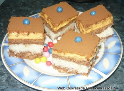 Kókusz szelet recept - közepe olyan lesz, mint a Bounty csoki!