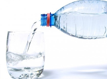 ELISMERT ŐSI GYÓGYMÓD AZ ÉHGYOMORRA VALÓ VÍZIVÁS