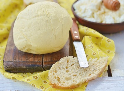 ÍGY KÉSZÍTSÜNK HÁZI VAJAT