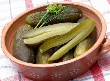 Kovászos uborka-Többször kipróbált, biztos receptemet írom le, amit szinte lehetetlen elrontani.