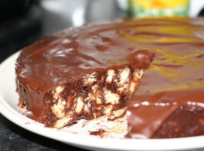 Csokoládés keksztorta sütés nélkül! Fantasztikusan finom és hamar elkészíthető!