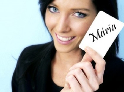 Mit üzen neked a neved?