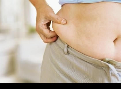 8 egyszerű módja a hasi zsírpárna eltüntetésének