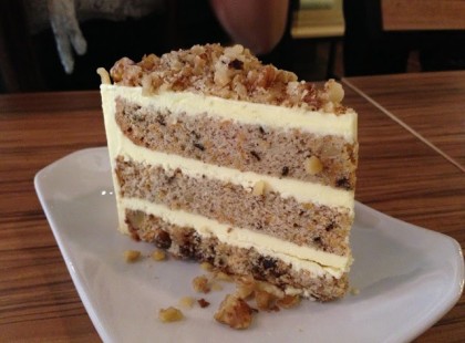 Diós piskóta, vaníliás diós krémmel, ennél finomabbat el sem lehet képzelni!