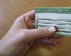 KÖZGYÓGYELLÁTÁS 2014! 3 jogcímen igényelheted ha beteg vagy, ha rászoruló vagy! Tudj meg minél többet róla, mert rendszeres, havi segítséget jelenthet!Osszátok meg kérlek minél többen, mert sajnos nagyon sok beteg és szegény ember, nyugdíjas van az országban! Köszönjük!