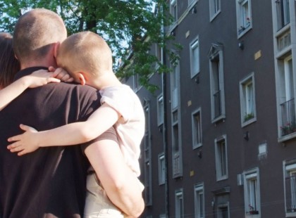 LAKBÉR TÁMOGATÁS! Ha a pároddal mindketten jogosultak vagytok rá, havi 150 ezer forintot kaphattok fél évig! A támogatás kevesebb összeggel további 1 évig jár! Osszátok!