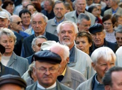 MÉG IDÉN MEGSZŰNHET A KORKEDVEZMÉNYES NYUGDÍJ! Sok ezer ember eshet el a korkedvezményes nyugdíj lehetőségéről! Itt vannak a legfontosabb tények és adatok! Ismerd meg a részleteket