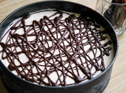 Sütés nélküli vaníliás túrótorta – fincsi és hűsítő desszert, mennyei krémes finomság!