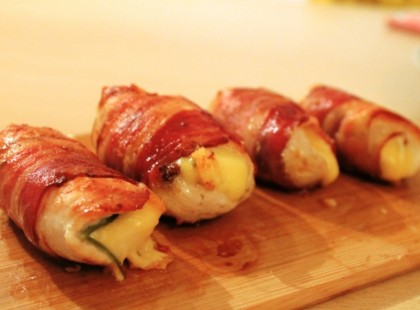 Baconbe tekert burgonya – remek étel gyorsan, ha nincs kedved főzni, vacsinak is fantasztikus!