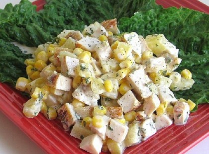 Csirkés kukoricasaláta, vacsora 25 perc alatt! Mennyei és laktató falatok