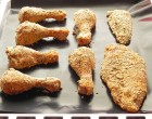 Ropogós, fűszeres csirke – ez a panír csodás és nem kell hozzá tojás! Imádni fogod!