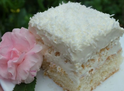 Habos Raffaello szelet, nagyon fincsi, ennek a sütinek képtelenség ellenállni, kókuszos mámor! :)