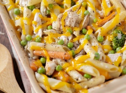 Rakott tészta a sütőből, elképesztően tápláló és nagyon ízletes! Ráadásul pikk-pakk elkészül