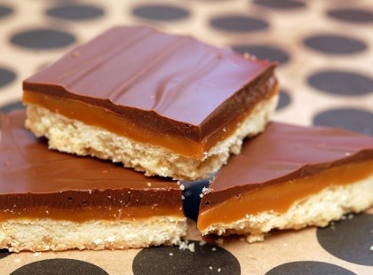 Twix házilag – nagy adag finomság és csak néhány dolog kell hozzá :)