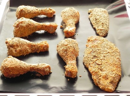 Ropogós, fűszeres csirke – ez a panír csodás és nem kell hozzá tojás! Imádni fogod!