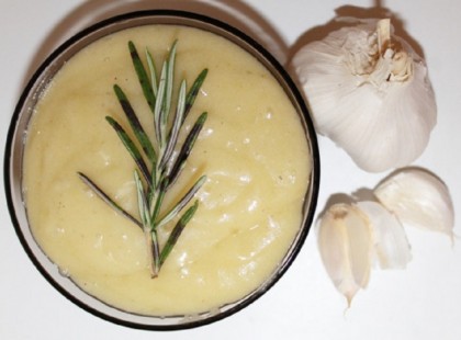 Fokhagymaszósz sültek mellé, különleges recept! Jobbat még nem ettél!