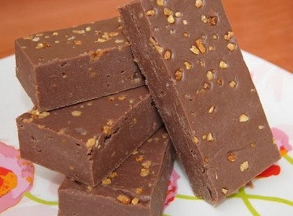 Így készíts finom házicsokit