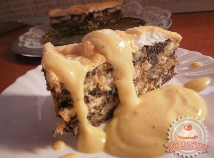 Almás-mákos gubatorta vaníliasodóval