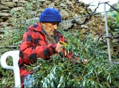 Megtagadta a kemoterápiát, és 102 évet élt – Íme a Titok!