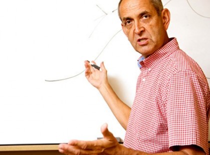 Kemény leckét adott az életről diákjainak egy tanár