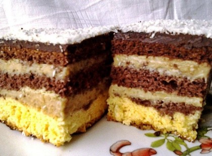 Tejszínes kávékrémes süti