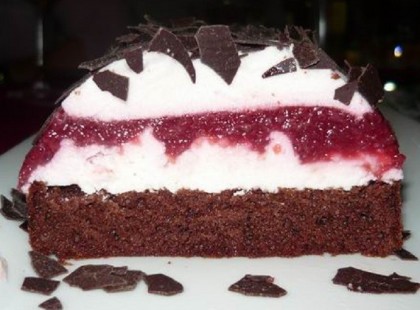 Feketeerdő torta őzgerincformában