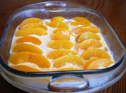 Tejszínkrémes barackos finomság sütés nélkül! Krémes varázslat egyszerűen, imádom! :)