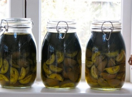 Ezek a pajzsmirigyműködés zavarainak tünetei, és itt egy természetes gyógymód!