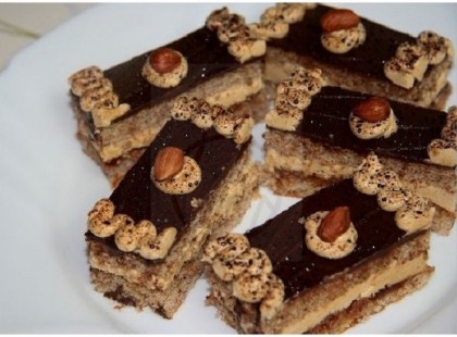 Kávés karamellás sütemény