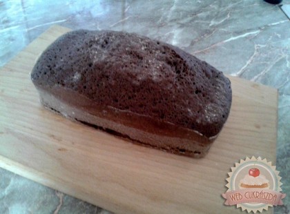 Mikrós piskóta 6 perc alatt: Őszintén szólva nem hittem benne, de tökéletes lett. Az előkészülettel együtt kb. 10 perc.