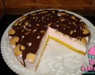 Málnás joghurtos-babapiskótás torta