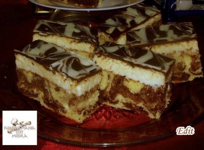 Kókuszkrémes tarka szelet