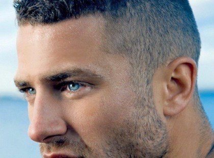 Egy férfit nem lehet ellopni. Egy férfit nem lehet elszeretni vagy elvenni. Egy férfi nem tárgy, amit felemelhet és zsebre tehet egy másik nő, ha magának akarja.