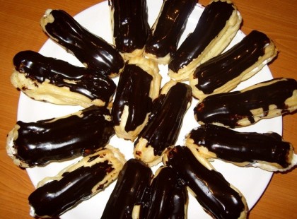 Eclair fánk – nagyon habos és nagyon ínycsiklandó! Végre egy fánk, ami nem tocsog az olajban!