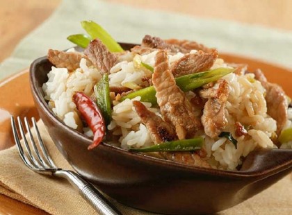 Húsos rizottó – mennyei pikáns étel, laktató vacsi villámgyorsan!