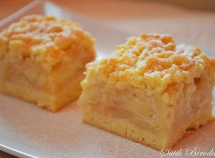 Használd ki még olcsó az alma! Finomat szinte fillérekből avagy: Borzas habos almás süti