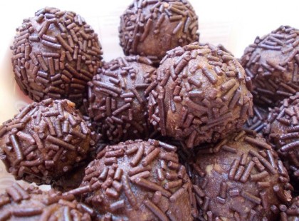 Jamaikai rumos desszertgolyók