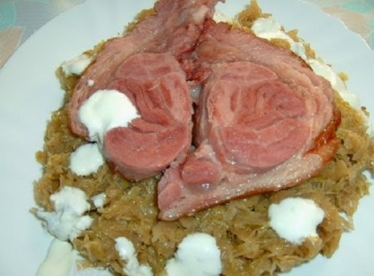 Rántott káposzta csülökkel